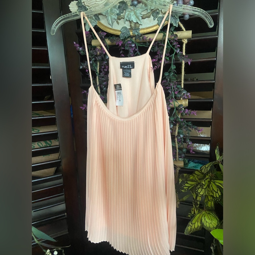 Rue 21 Pleated Spaghetti Strap Lined Peach Halter Top
